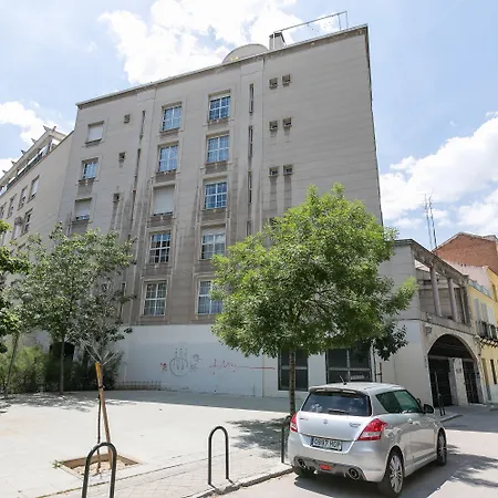Feelathome Waldorf Suites Apartments-3